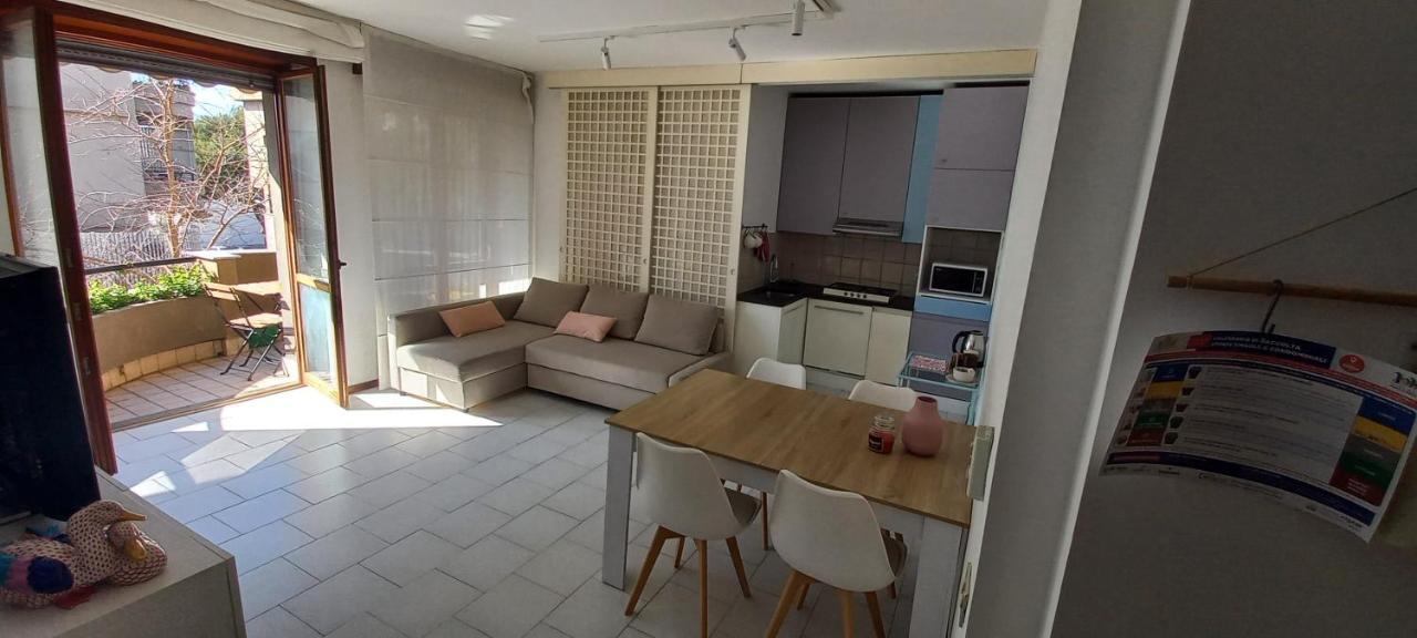 קליארי Bonaria Apartment מראה חיצוני תמונה